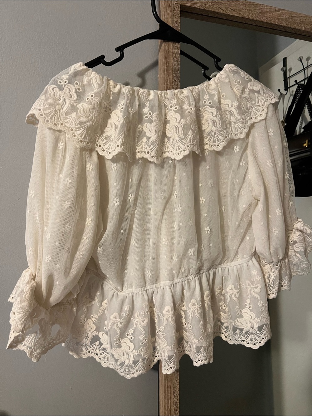 Altar’d State Women's Cream Lace Ruffle Tie-Front Top - Picture 5 of 6